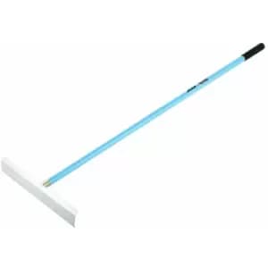 Ox Tools - Trade Lightweight Concrete Rake Placer
