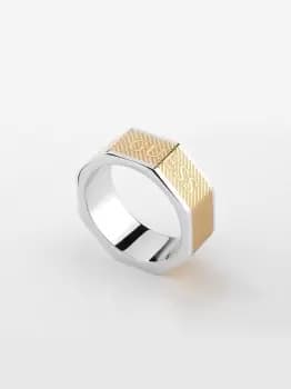 Guess "Bond Street" Logo Ring