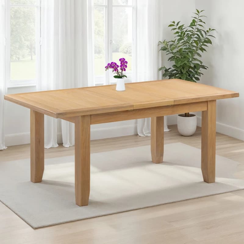 Seconique Windsor Extending Dining Table (Part Assembled) in Light Oak Light Oak Unisex