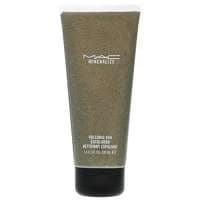 MAC Mineralize Volcanic Ash Exfoliator