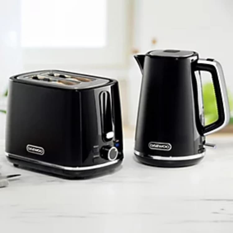 Image of Daewoo SDA2682GE Stirling 1.7L Jug Kettle and 2 Slice Toaster