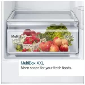Image of Bosch KGN27NBFAG Serie 2 55cm Frost Free Fridge Freezer White 1 82m G
