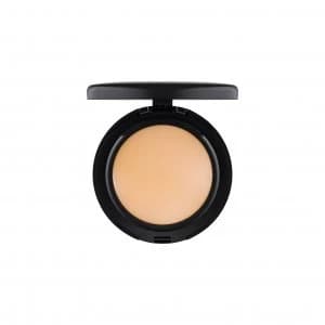 Image of MAC Mineralize Foundation SPF15 Nc20