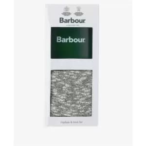 Image of Barbour Hip Flask And Sock Gift Set - Green