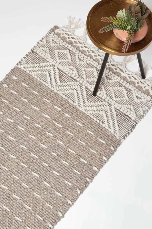 Image of Homescapes Patna Beige & Natural Kilim Runner Wool Rug 66 x 200cm Size: 66cm x 200cm Natural Unisex 66cm x 200 cm