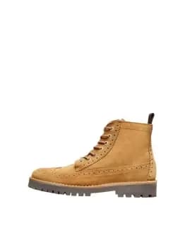 Image of SELECTED Suede Brogue - Boots Men Beige