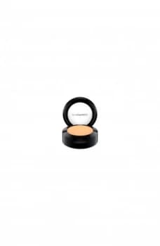 Image of MAC Studio Finish Spf 35 Concealer Nc25