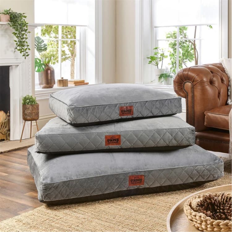 Image of Paws For Slumber Paws For Slumber Sherpa Natural Pet Bed-Small