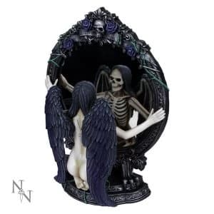 Image of Fates Reflection Angel Statue