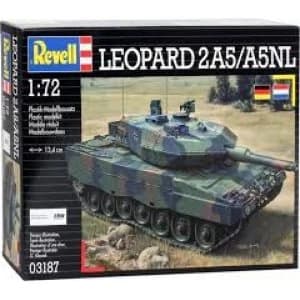 Image of Leopard 2A5 / A5NL 1:72 Revell Model Kit