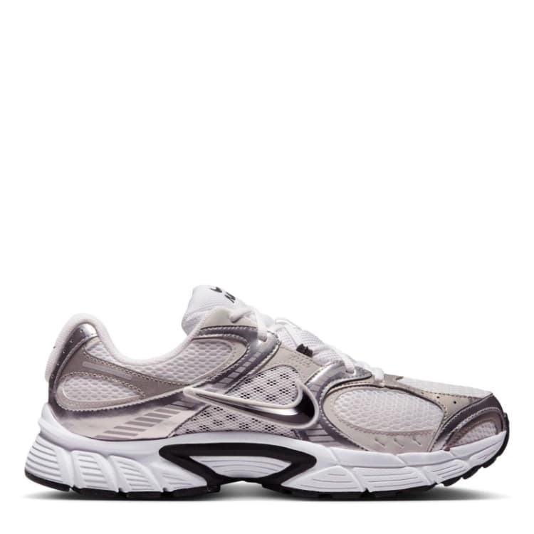 Image of Nike V5 RNR Shoes Mens White/Blk-Grey male 8 (42.5)