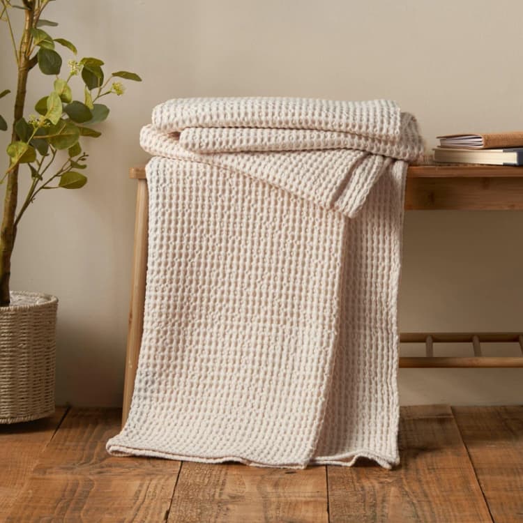 Image of Pineapple Elephant Jaipur Waffle 150cm x 200cm Throw Natural