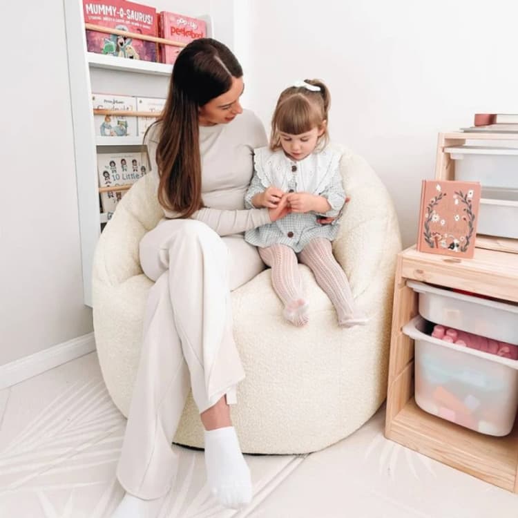 Image of rucomfy Beanbags rucomfy Snug Cinema Chair - Oat, Cream 090-CINCHR-OAT