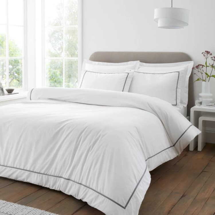Image of Bianca Contrast Trim Duvet Cover Bedding Set White Black