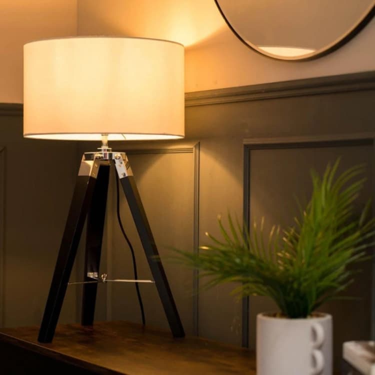 Image of ValueLights Clipper Black Wood Tripod Table Lamp with Medium White Shade Black unisex