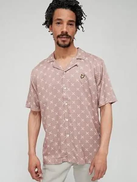Image of Lyle and Scott Shirt - Size L