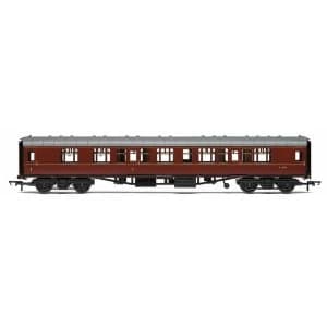 Image of Hornby BR Mk1 Corridor Composite E15481 Era 5 Model Train