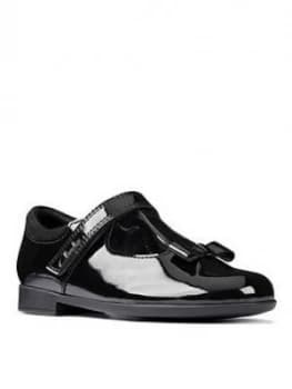 Image of Clarks Girls Scala Hope Tbar Bow School Shoe, Black Patent, Size 12.5 Younger