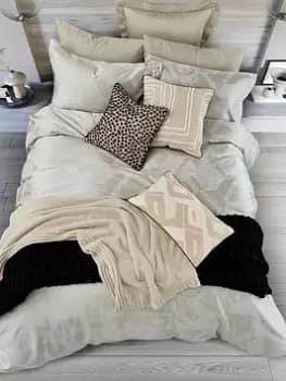 Image of Nalu Nicole Scherzinger Nalani Duvet Cover - Silver