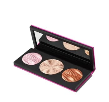 Image of MAC step bright up extra dimension skinfinish palette - Light