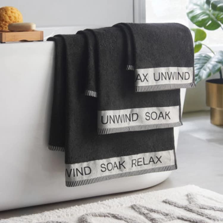 Image of Catherine Lansfield Quick Dry Bale of Four Towels Black