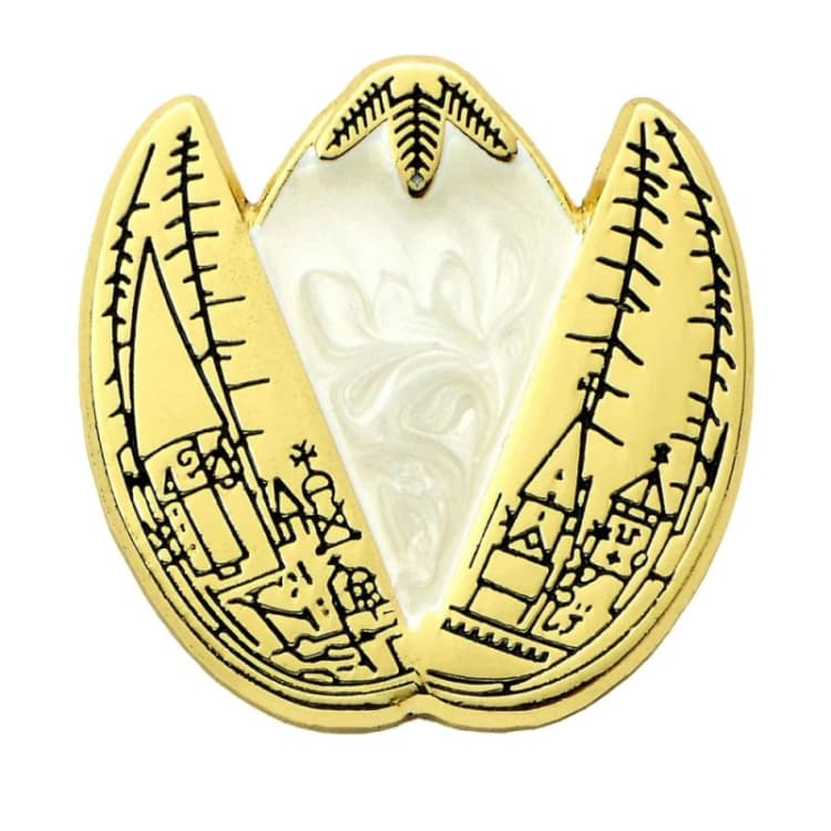Image of Harry Potter Golden Egg Badge Gold