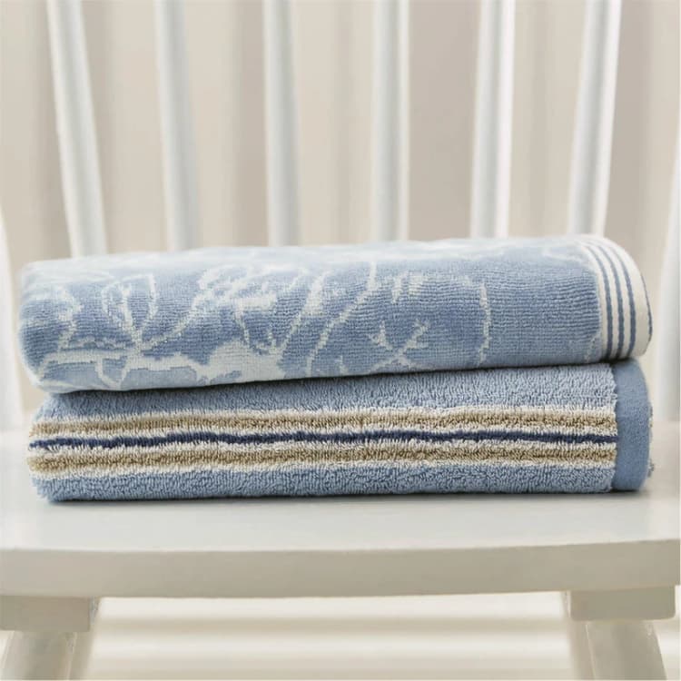 Image of Sanderson Sanderson 'Brecon Stripe' Cotton Towels in Midnight Size: Bath Towel Midnight Bath Towel Unisex 5016709680745