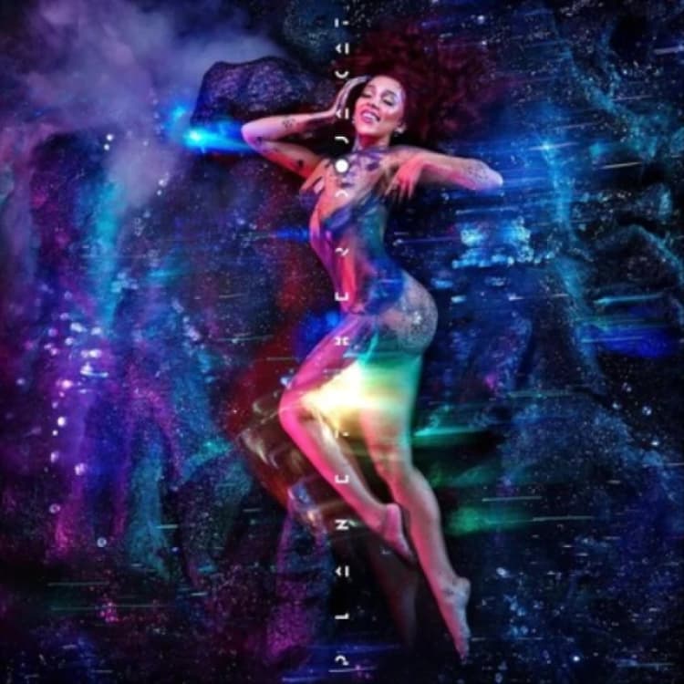 Image of Planet Her (Deluxe Edition) Vinyl
