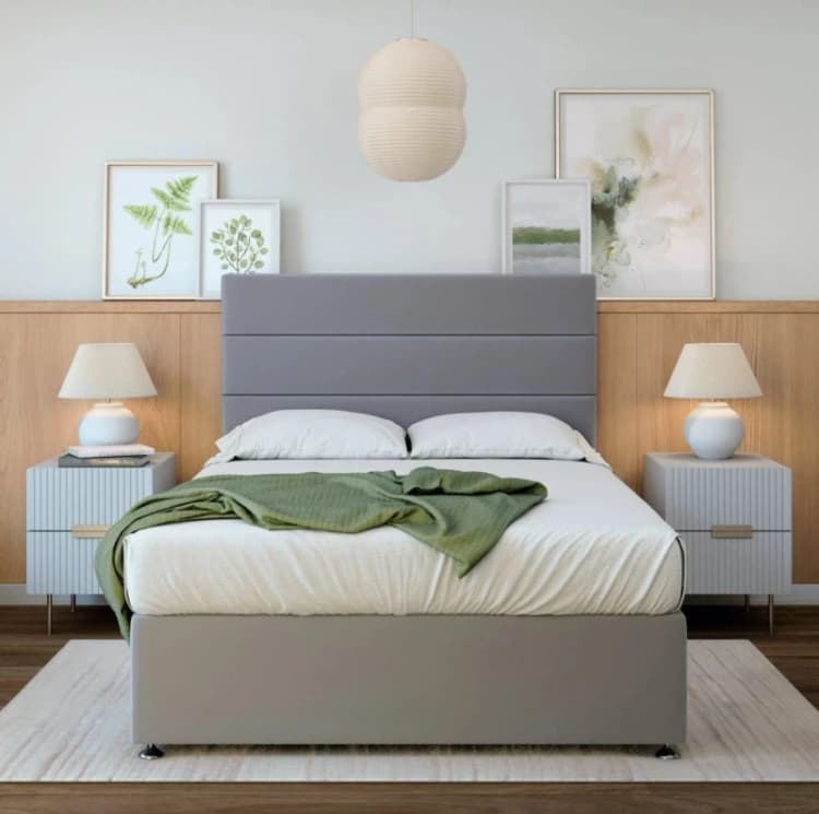 Image of Bedmaster Bedmaster Ortho Classic Orthopaedic Plush Velvet 4 Drawer Divan Set And Headboard in Silver Size: King Silver King Unisex 9509986649278