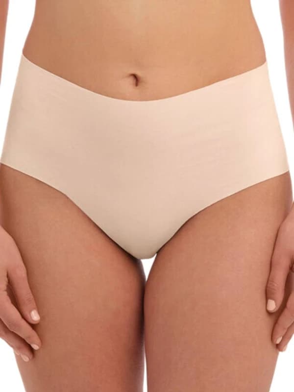 Image of Wacoal Womens Accord Full Brief in Nude Size: 12 Nude Female 12