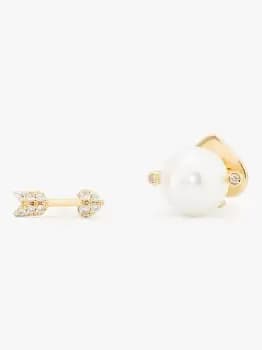 Image of Love Game Arrow Asymmetrical Studs - Cream/Gold - One Size