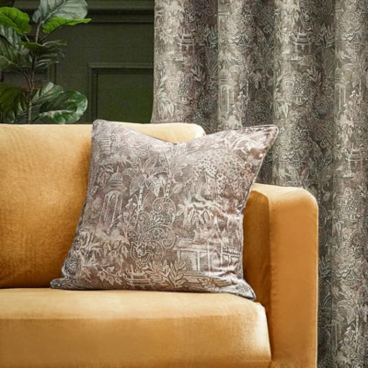 Image of Bengal Cushion Linen, Linen / 50 x 50cm / Polyester Filled