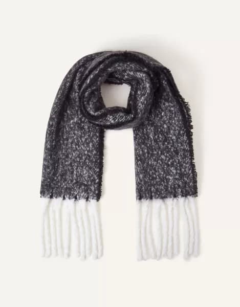 Image of Super Fluffy Scarf