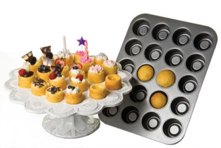 Image of Chicago Metallic Teacake Pan Twenty Hole - Non Stick Coating, 27x35cm Dark Grey