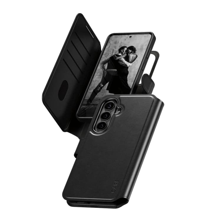 Image of PanzerGlass PanzerGlass CARE by Tango 2-in-1 Wallet Case w. Qi Samsung Galaxy S26+ CR21503