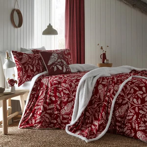 Image of Lodge Woodland Owls Bedspread 150cm x 200cm Red