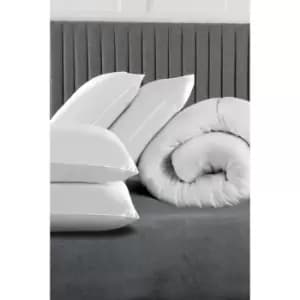 Image of Relax 4.5 Tog Duvet and 4 Pillows Bundle