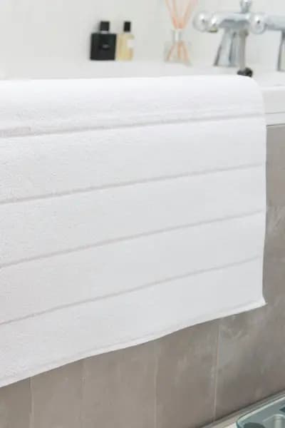 Image of Deyongs Luxe 800gsm Hotel Towel White