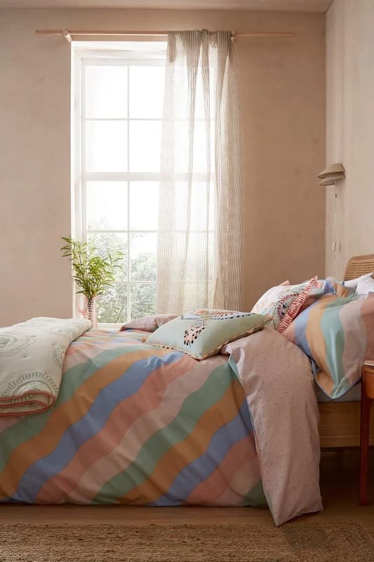 Image of YVONNE ELLEN 'Signature Stripe' Cotton Duvet Cover Set Size: Double Multicolor Unisex Double