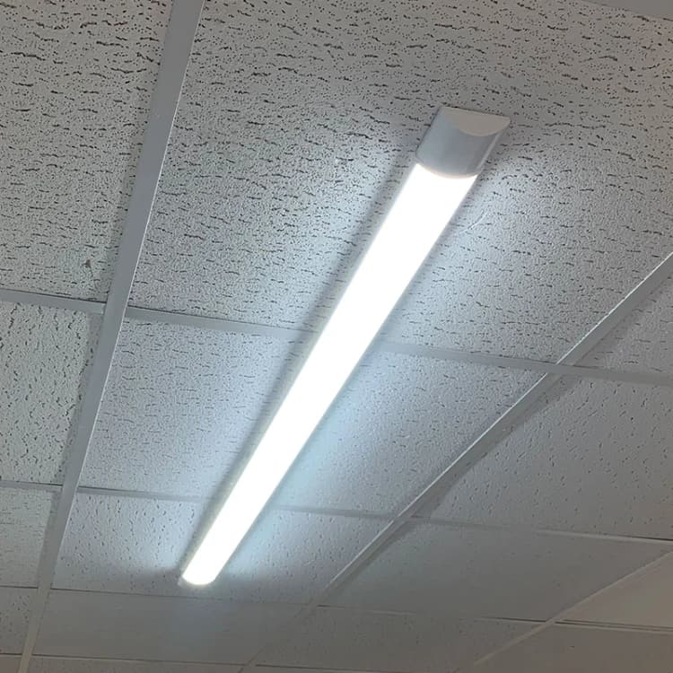 Image of Selected By Us Force 18W Daylight LED Batten - 4ft Single