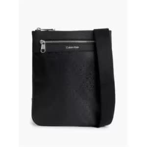 Image of Calvin Klein Jeans Ck Elevated Flatpack - Black