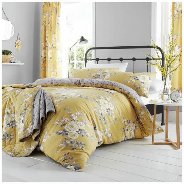 Image of Catherine Lansfield Canterbury Ochre Bedding Set - Single