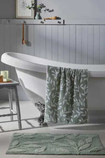 Image of 'Sandringham' 100% Cotton Jacquard Bath Mat