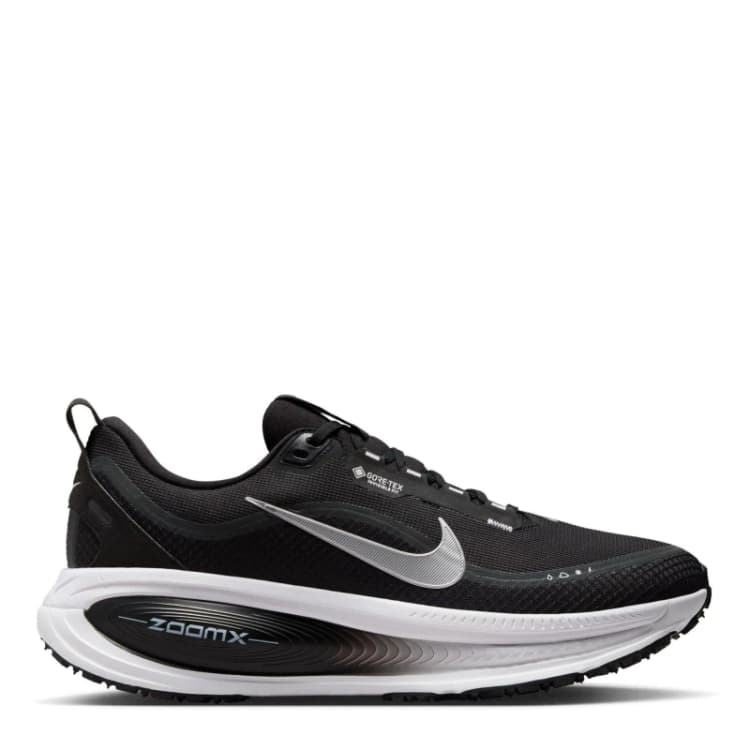 Image of Nike Vomero 18 GORE-TEX Running Shoes Mens Blk/Mttlc Silv male 10 (45)
