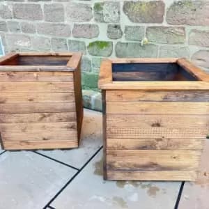 Image of Charles Taylor 2pc Extra Large Windsor Planter Set