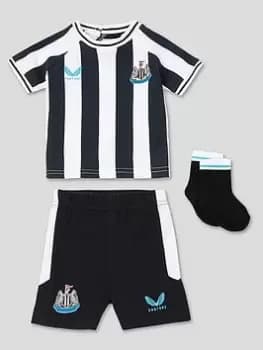 Image of Castore Newcastle Baby Mini Kit 22/23 Home Full Kit - Black/White, Size 0-3 Months