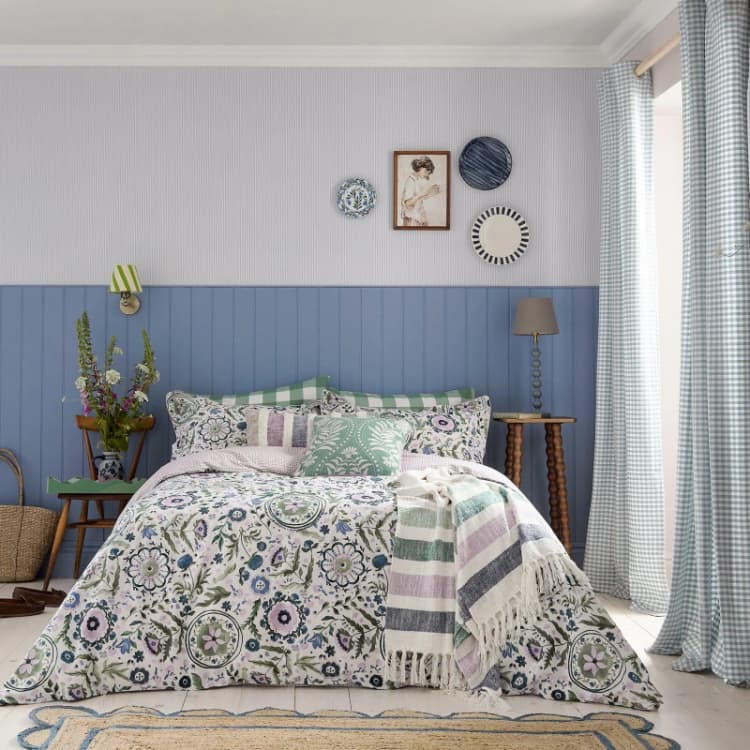 Image of Joules Festival Flowers Duvet Cover Set Green Green unisex King