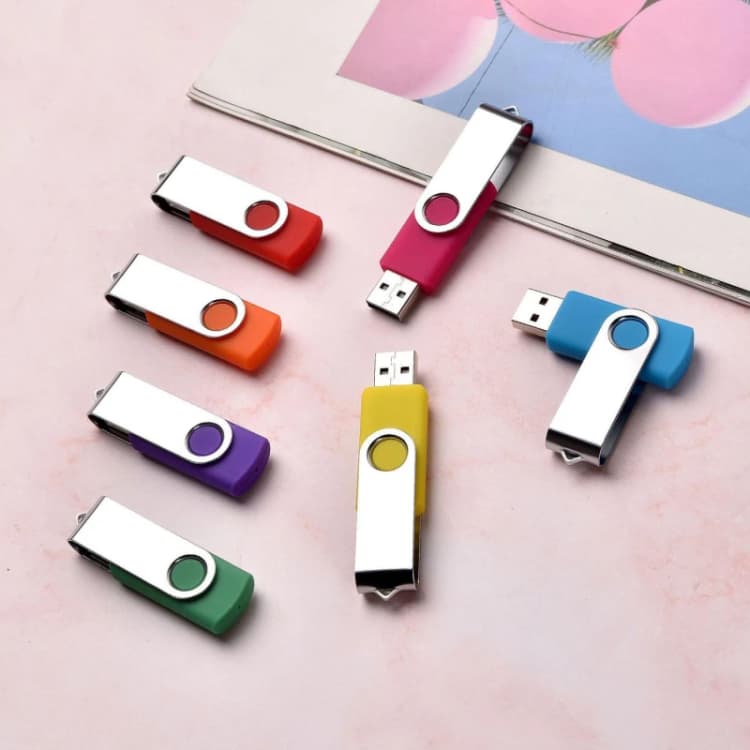 Image of CoreParts MM00AA-3.0-032GB-LOGO USB flash drive