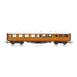 Image of Hornby LNER 61 6" Gresley Corridor Buffet 21611 Era 3 Model Train