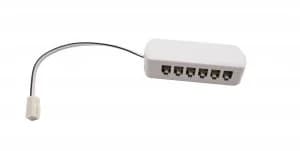 Image of Wickes 4 Way White Plastic 12V Distributor